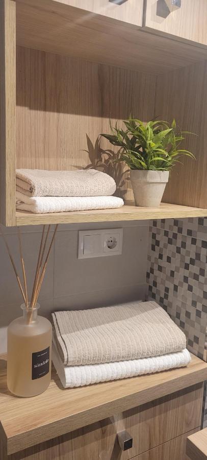 Apartamento Con Balcon En Casco Antiguo De Cuenca Cuenca  Eksteriør billede